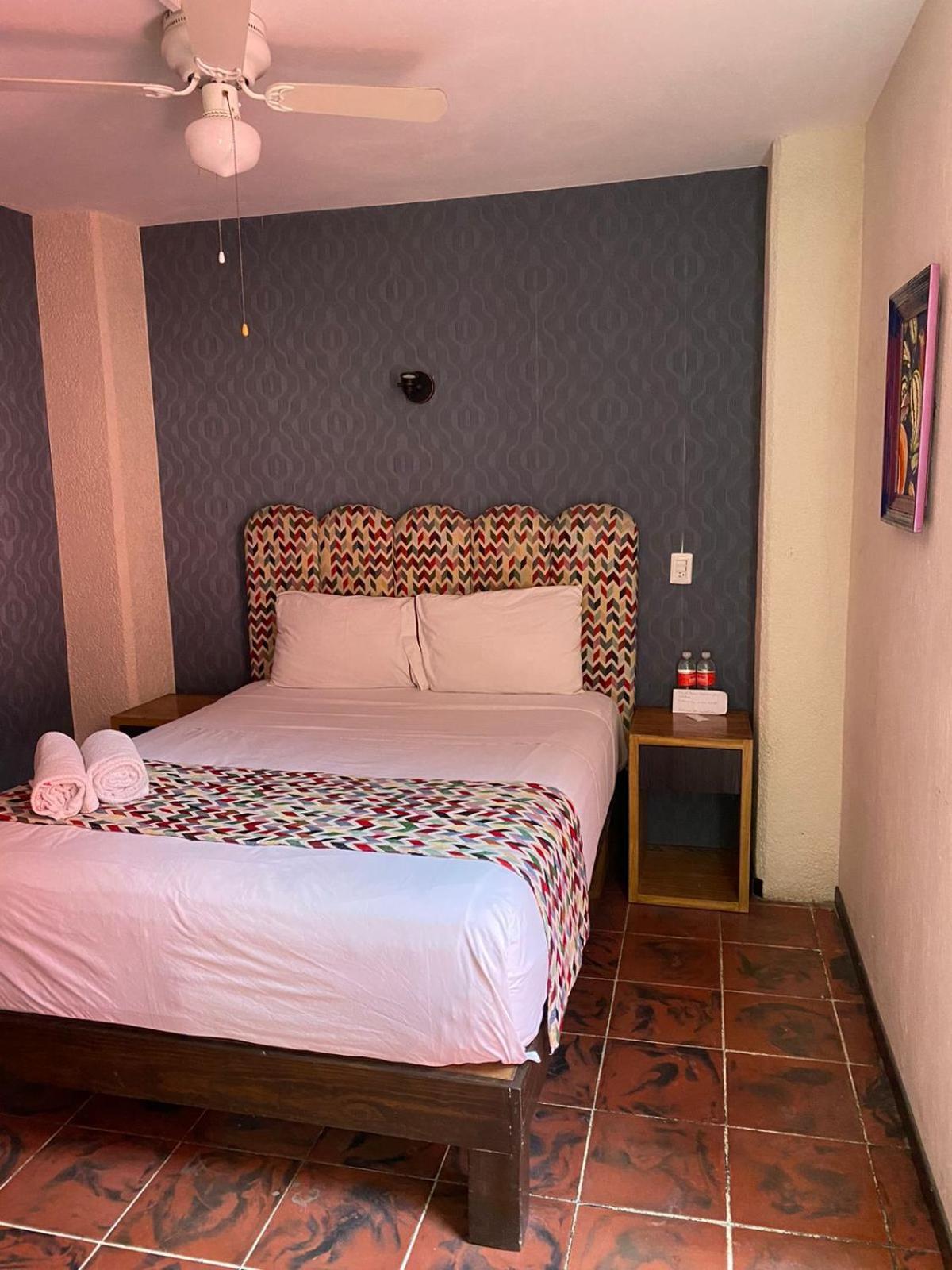 Hotel Flamingos Guadalajara Dış mekan fotoğraf